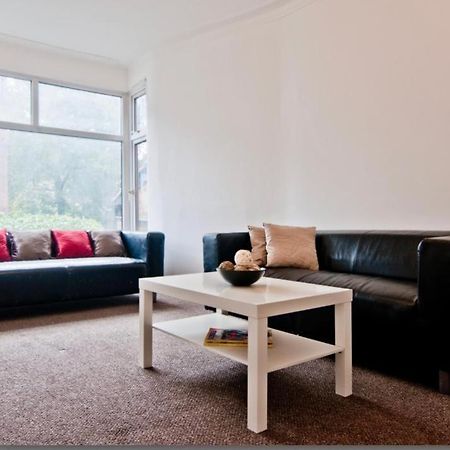 Budget Double Room Close To Leeds University And City Centre Ngoại thất bức ảnh